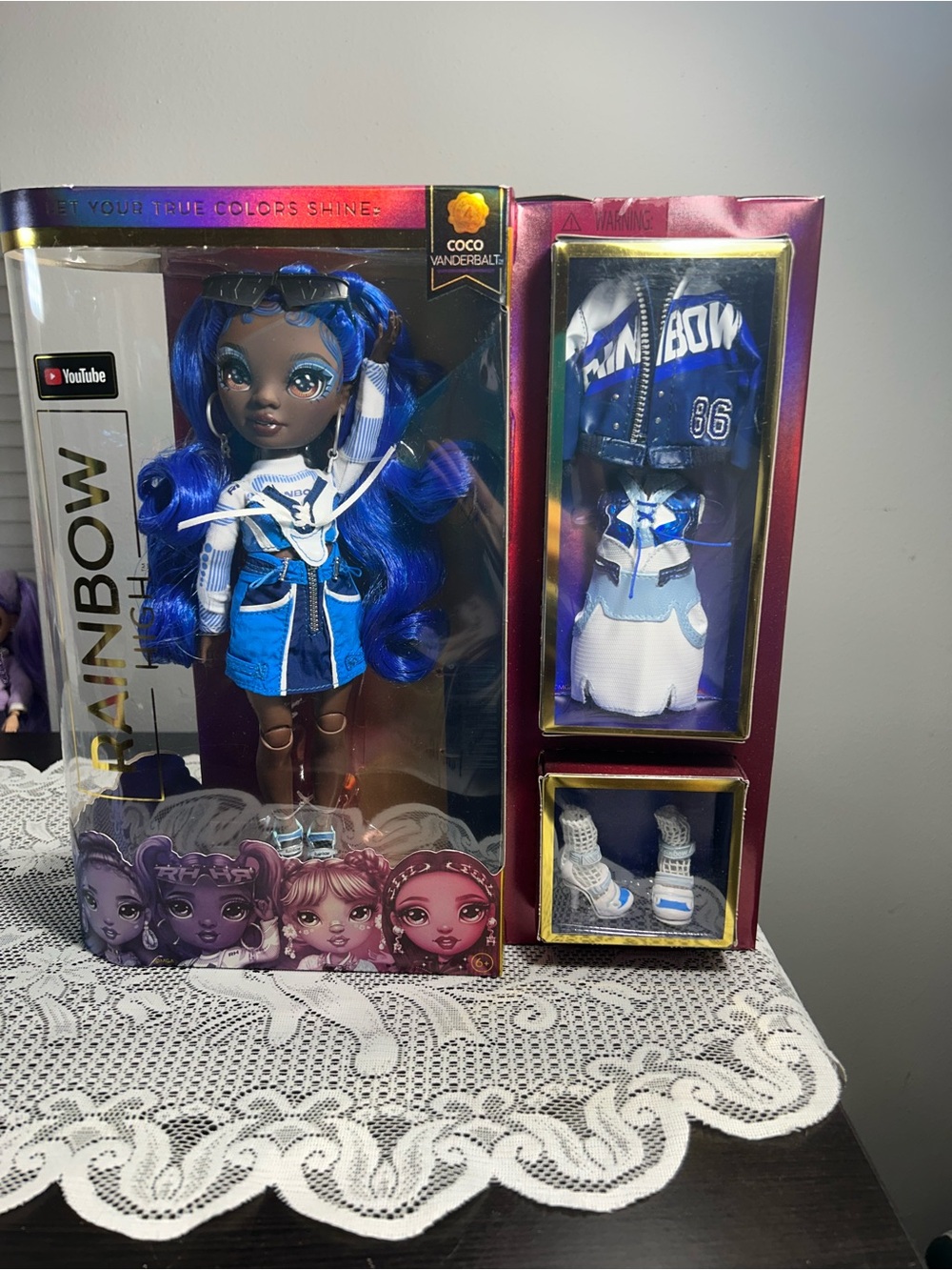 Rainbow High  Coco Vanderbilt Doll Costume Set with Jacket & Boots